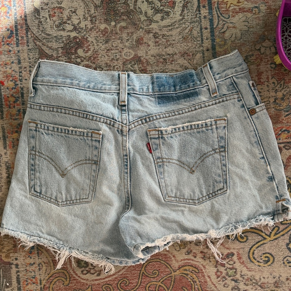 Levi's Light Blue Jean Shorts - Picture 3 of 6